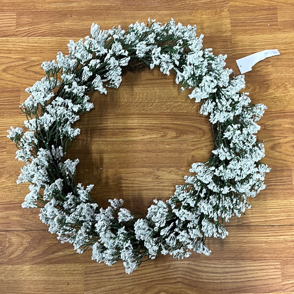 Brand new Joann / Bloom room spring wreath
